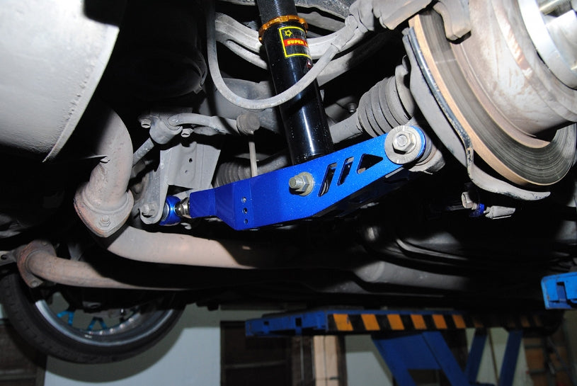 Hardened Rubber Adjustable Rear Lower Control Arms - 2pcs/set