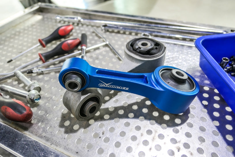 Hardened Rubber Rear Engine Mount - 1 pcs/set